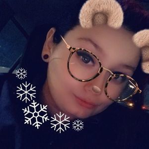 Meet your Posher, Mollie